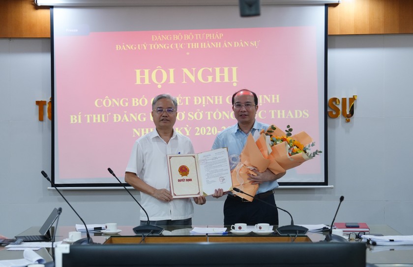 Chi bộ Cục KTVB&QLXLVPHC tổ chức sinh hoạt định kỳ tháng 5/2025 và sinh hoạt chuyên đề quý II/2025